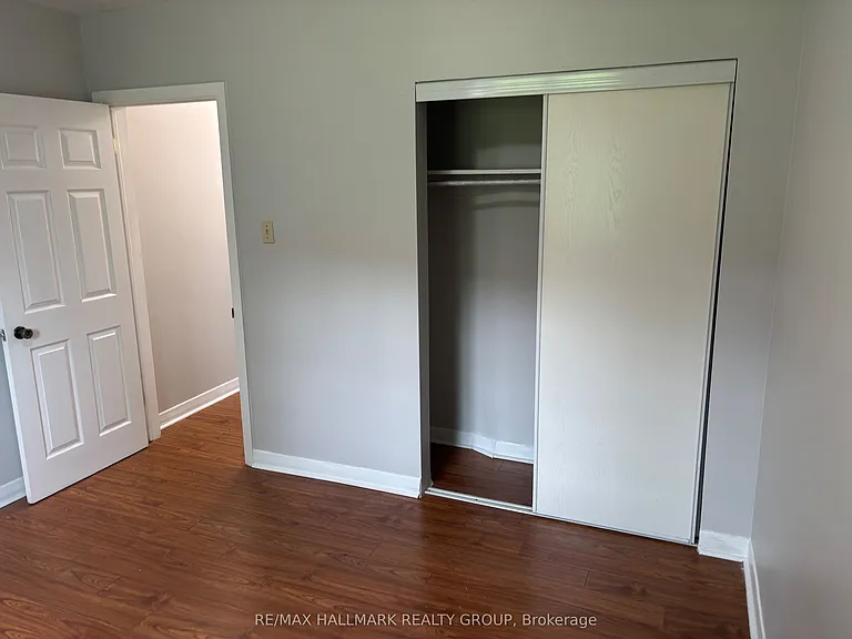1064 Merivale Rd #2 — Photo 13
