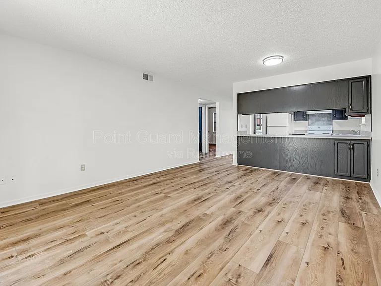 7009 N Chas Dr — Photo 30