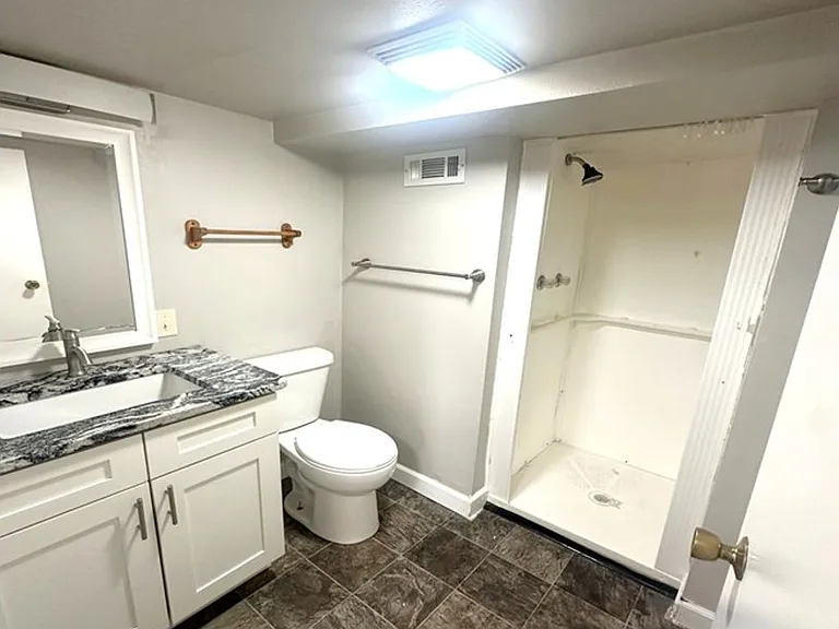 917 S 1st Ave #4 — Photo 20