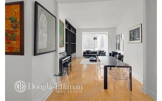 Sold by Douglas Elliman | media 8