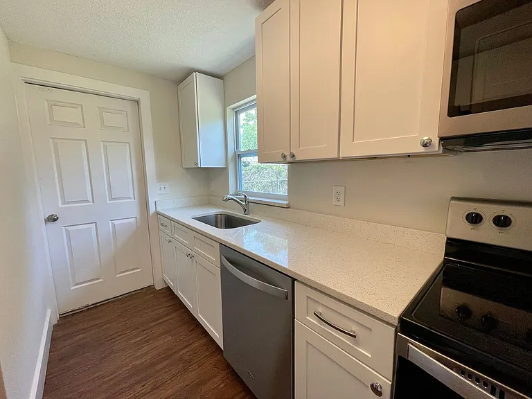 10867 Bahia Dr — Photo 5