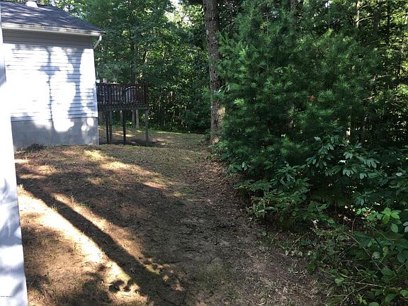 4th image of 5124 Putnam Rd