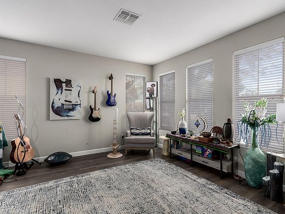 5th image of 39943 N PRIDE Drive