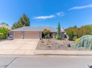 1572 N Heights Dr NW, Albany, OR 97321