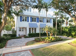 475 3rd Ave S #1, Naples, FL 34102