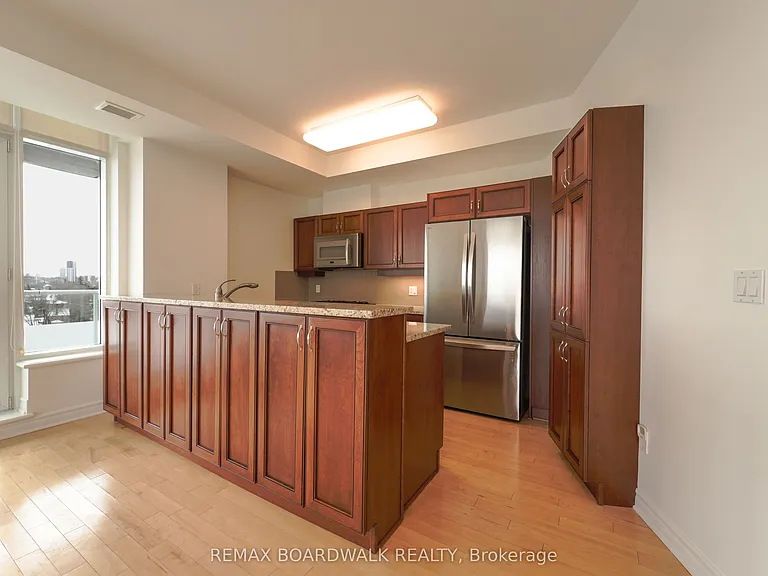 401 Golden Ave #1005 — Photo 9