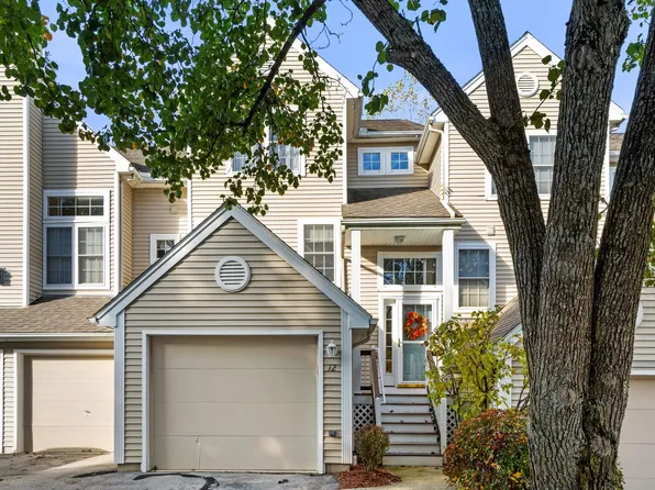 12 Edward Circle, Bedford, NH 03110