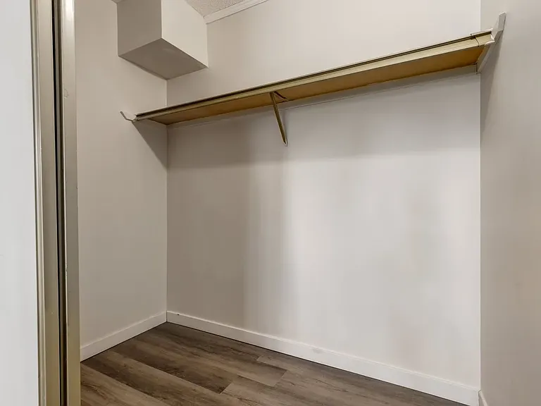 739 Bracewood Dr SW — Photo 12