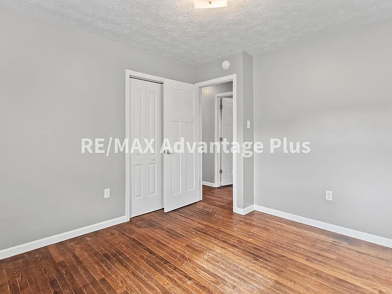 200 Gross St — Photo 19