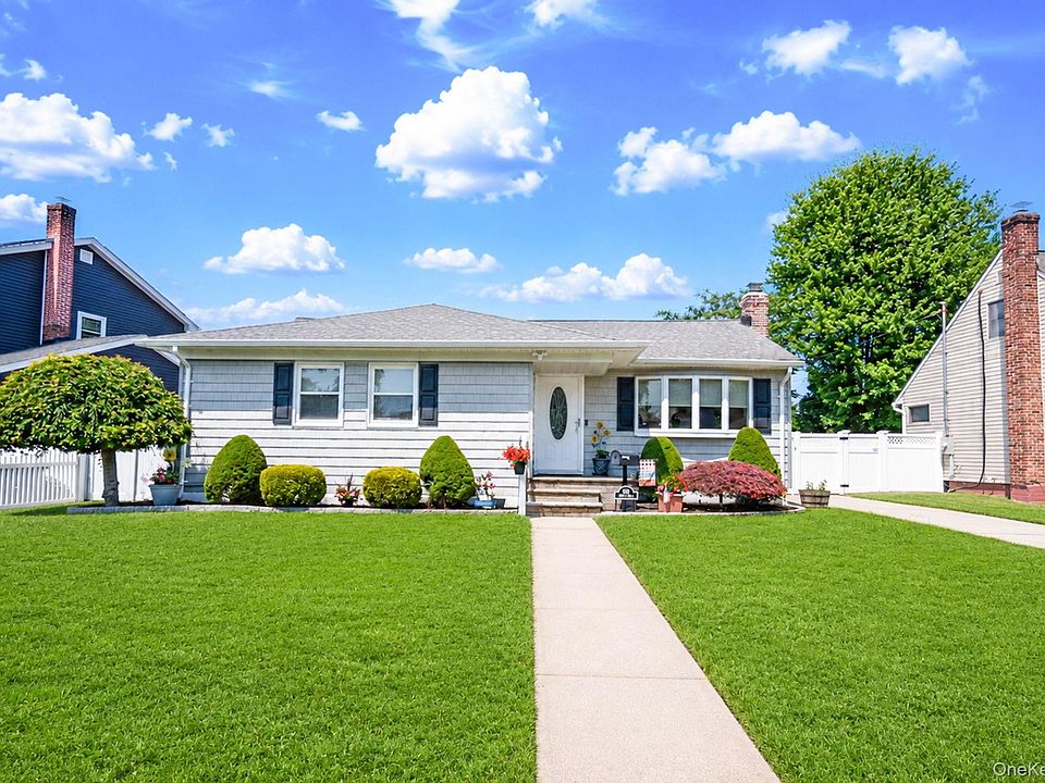 1st image of 200 Whelan Place