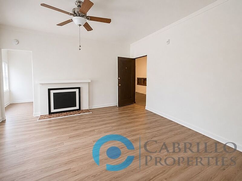 1st image of 3939 7th Ave APT 4