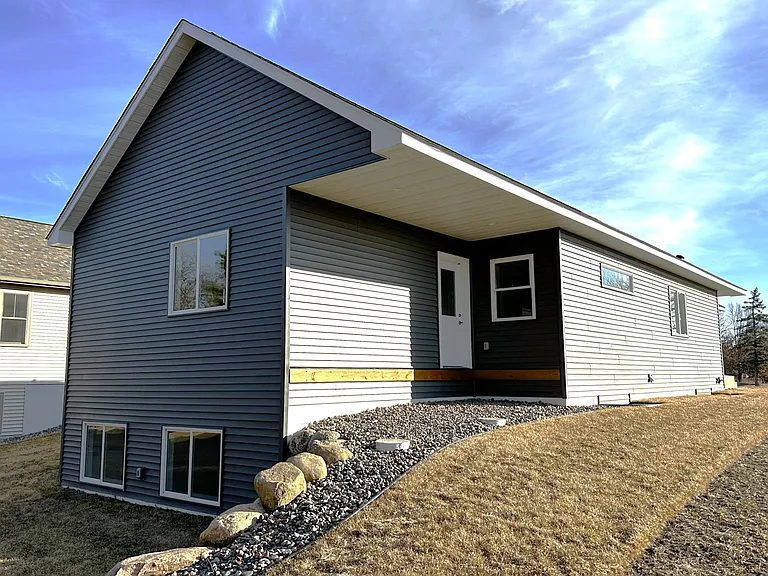 1120 Melody Ct NW — Photo 24