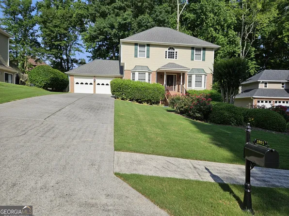 1901 Kerry Creek Dr, Marietta, GA 30066