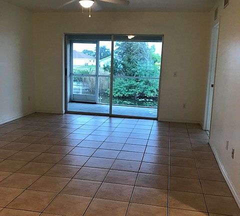 2nd image of 612 SE 6th Ter #3