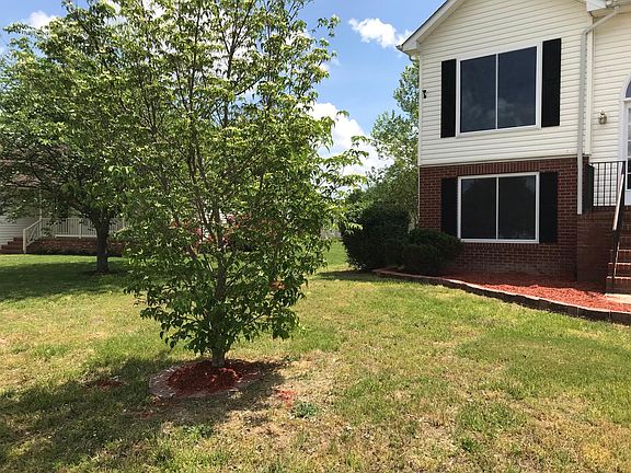 3rd image of 7411 Harvest Ln