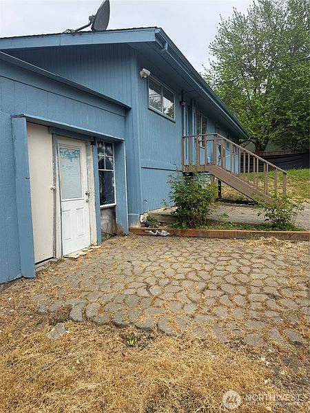 5th image of 9804 S 252nd Street