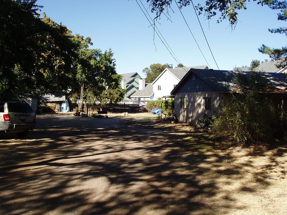 2nd image of 91B S Main St