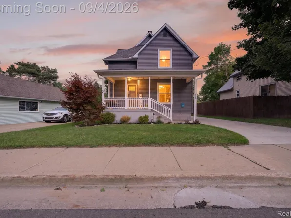 300 N Mill St, Clio, MI 48420
