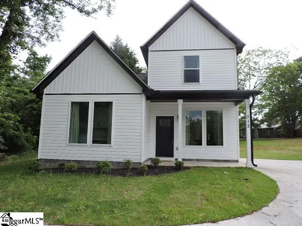 512 Randolph Ave, Landrum, SC 29356