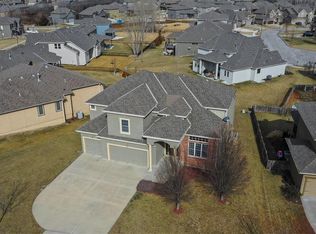 8623 Shady Bend Rd, Lenexa, KS 66227
