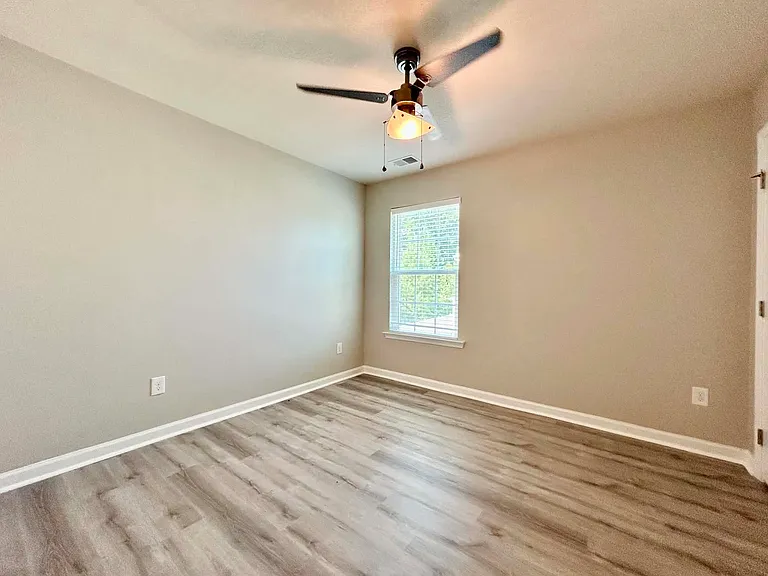 5453 Brandon Bluff Way — Photo 36