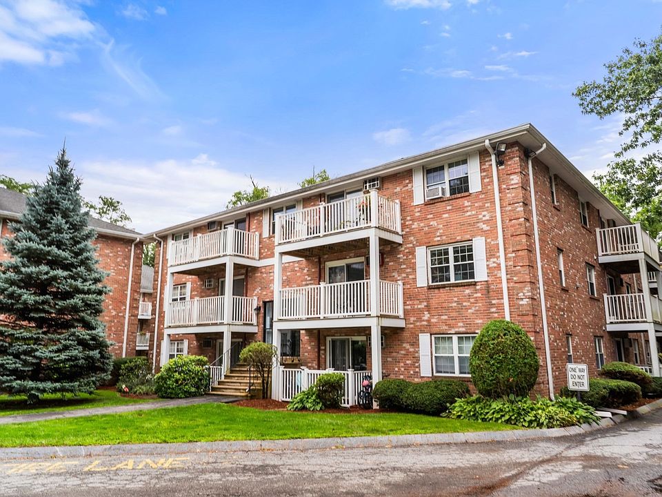 1st image of 10 Karen Cir APT 14