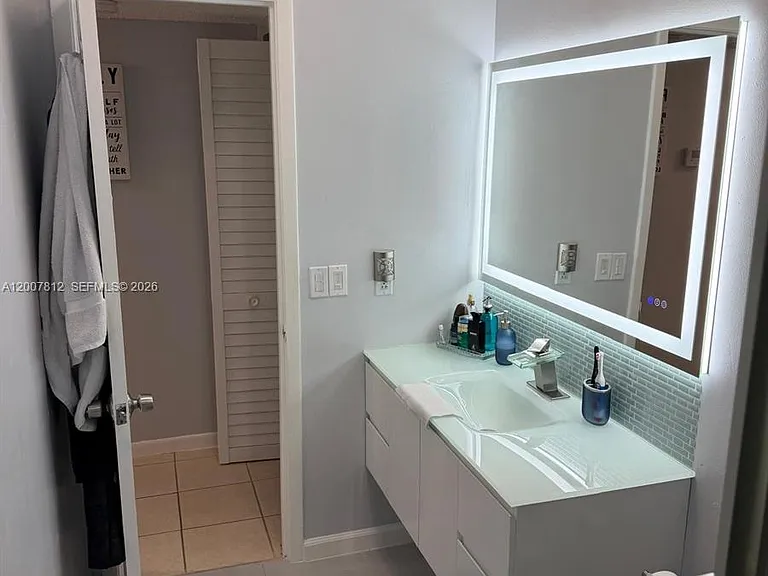 6580 W 24th Ct #19-14 — Photo 15
