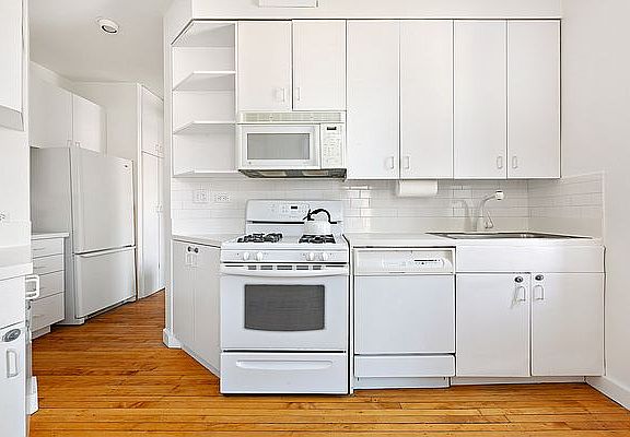 5th image of 255 W 90th St APT 8B