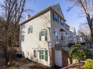 16326 Taconic Cir, Dumfries, VA 22025