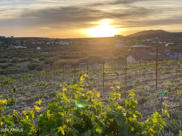 17700 E Purple Sage Trail #-, Dewey, AZ 86327