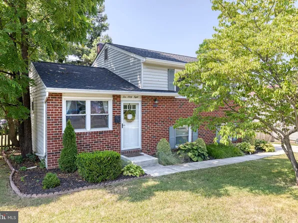 1068 Marleigh Cir, Towson, MD 21204