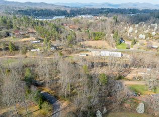 1 Longwood Dr, Franklin, NC 28734