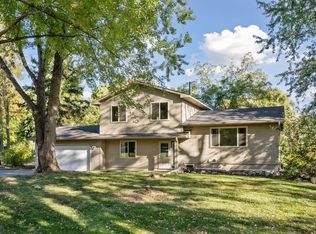 19920 Hillside Dr, Rogers, MN 55374