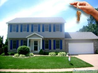1766 Streamside Dr, Bettendorf, IA 52722
