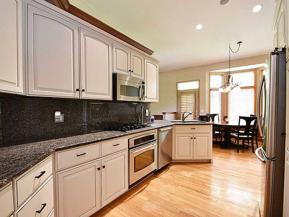 3rd image of 14408 S Blue Spruce Ct