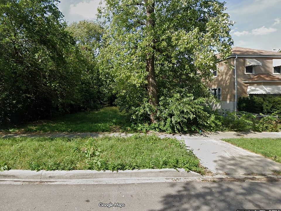 1st image of 1422 W 113th Pl