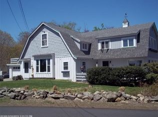 376 Shore Rd, Cape Neddick, ME 03902