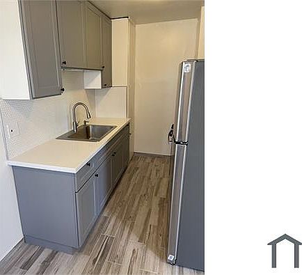 1st image of 11414 Menlo Ave APT 3