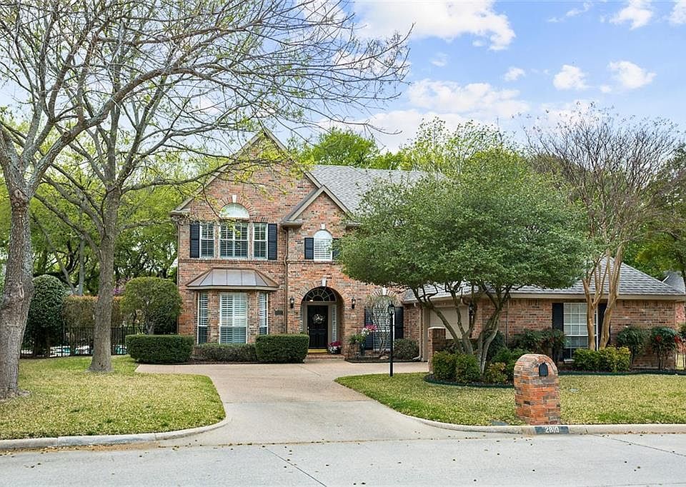 1st image of 2810 Creek Bend Dr