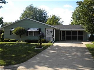 1st image of 474 W Lincoln Dr