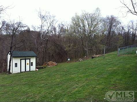 2nd image of 99 Rustic Dr