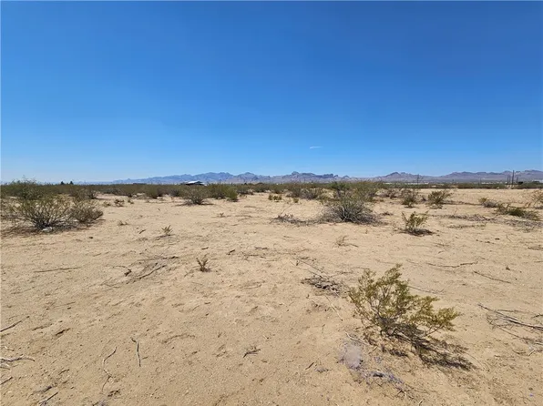 0 S Stewart Mountain Rd, Golden Valley, AZ 86413