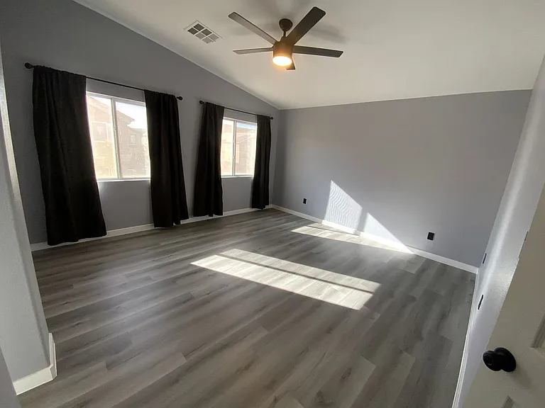 6321 Lorne Green Ave #102 — Photo 11