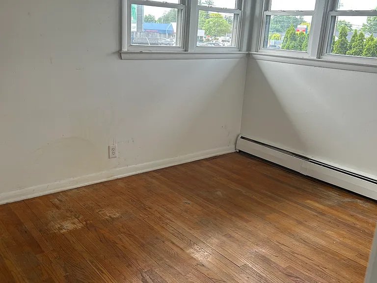 720 N Main St #2 — Photo 10