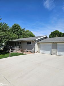 532 S 2nd Ave, Danville, IA, 52623
