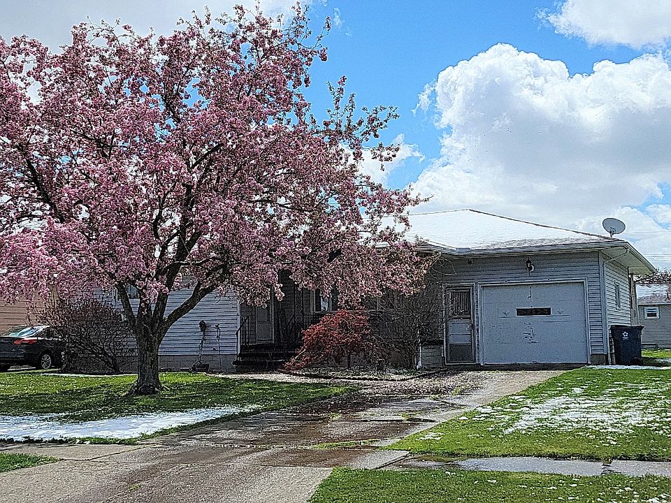 1st image of 1803 W 28th St