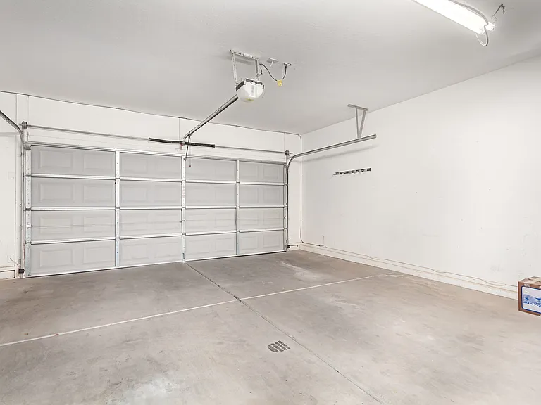 4384 E Cherry Hills Dr — Photo 33