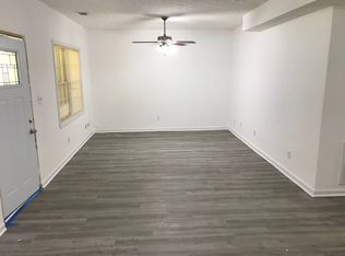 33 Old Church Rd APT 3, Auburn, GA 30011