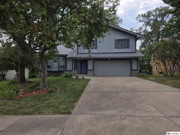 13206 S 35th St, Bellevue, NE 68123