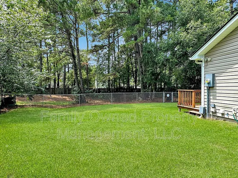 203 Pebble Creek Rd — Photo 13